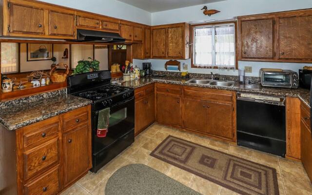 Serrano Cabin-1823 by Big Bear Vacations