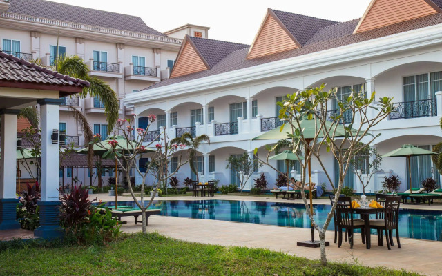 Glorious Hotel & Spa