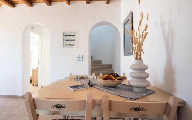 Rosemary Residence in Ampelas. 3 bedroom house