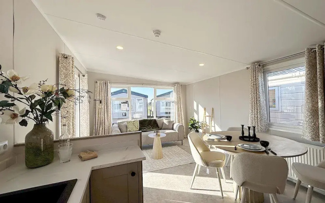 Inviting Hollum Chalet Near Golf Course