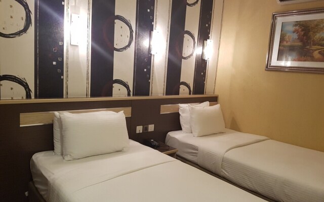 De Kpmj Boutique Hotel