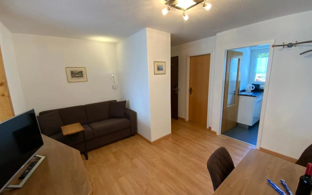 Alfa Appartements Superior – Guest Rooms – Leukerbad