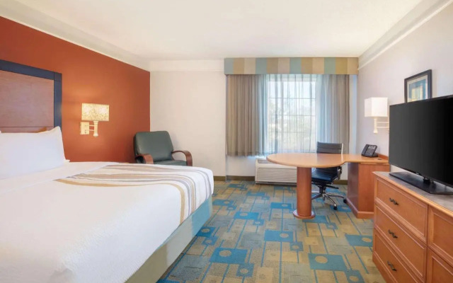 La Quinta Inn & Suites # 988
