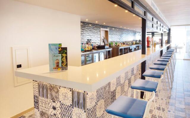 Parque Nereida Suites Hotel