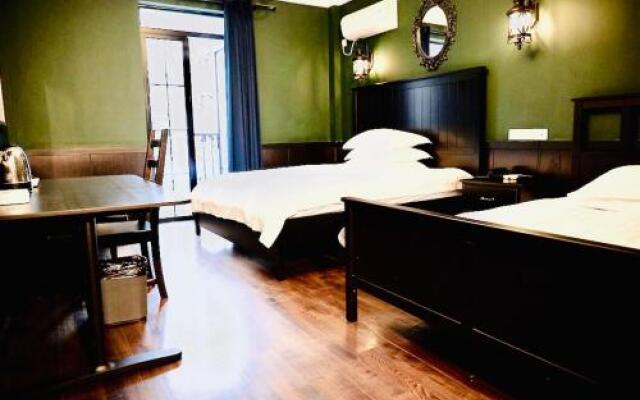 Shanghai Mentang Hotel (Shanghai Chuansha Huaxia East Road Subway Station)