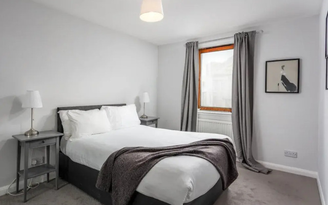 Prestwick Central - Donnini Apartment