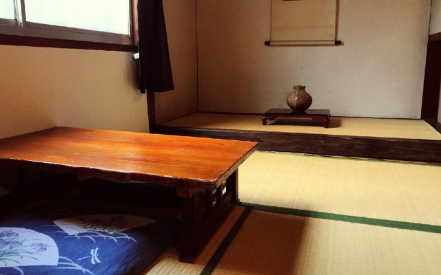 SUGIYA Guest House - Hostel – Guest Rooms – Nara