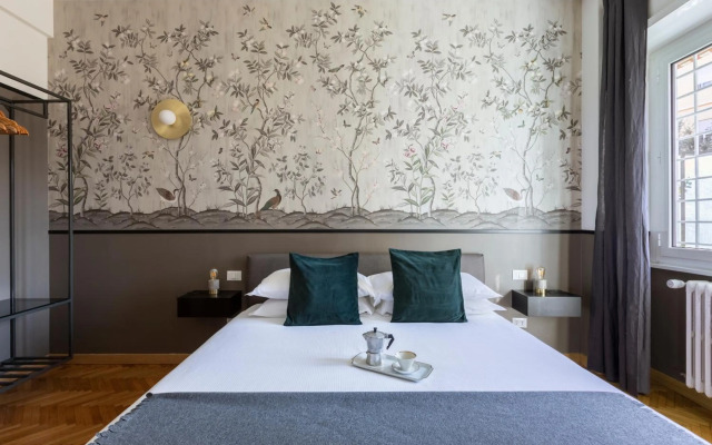 5-Bedroom and Terrace near Ostiense and San Saba