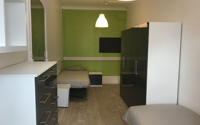 New Mansion House - Hostel