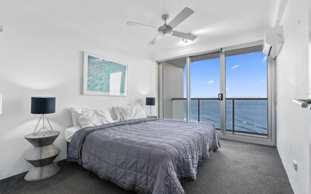Peninsula Resort - Private Apartments