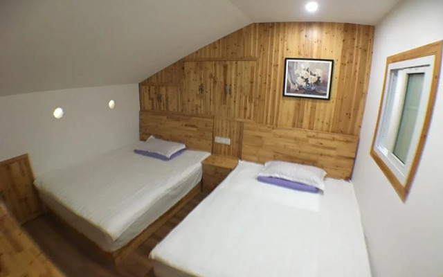 Wood B&B Putuoshan