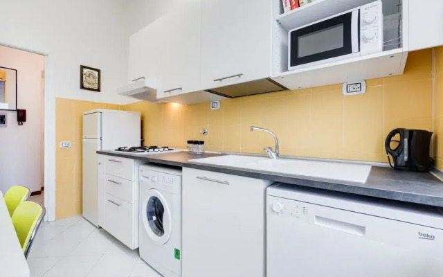 Bright and Nice Flat 10 Minutes From Vatican