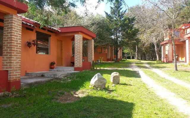 La Labor Villas & Temazcal