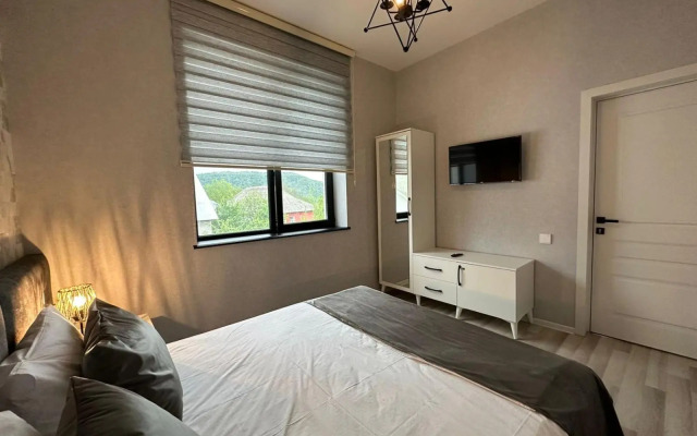 Qafqaz Suite Bluesky