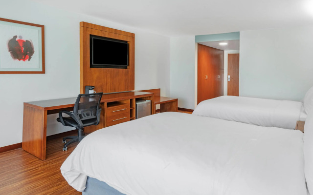 TRYP by Wyndham Guayaquil Airport