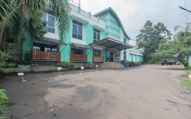 Urbanview Hotel Sagara Bogor