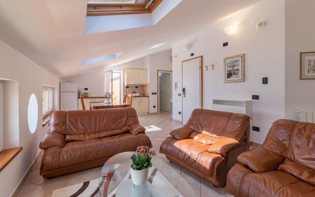 Apartment Dream - 20 m from sea: Gold Medulin, Istria
