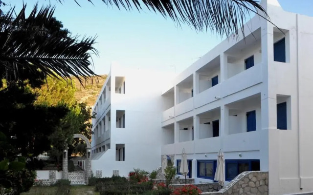 Lagada Beach Hotel