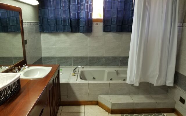 Hotel Monte Campana Escazu