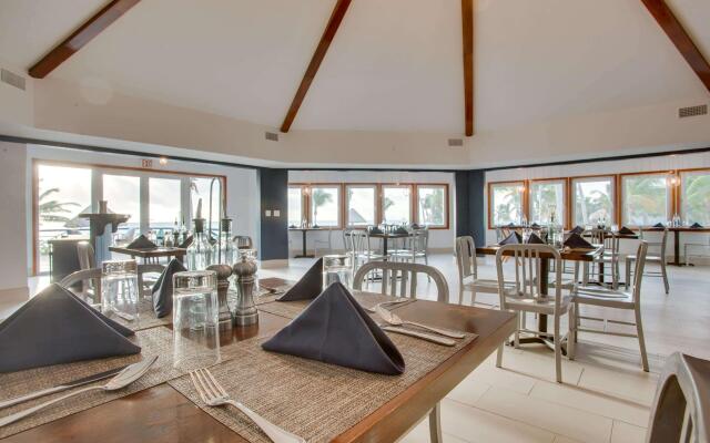 Costa Blu Beach Resort Trademark Collection