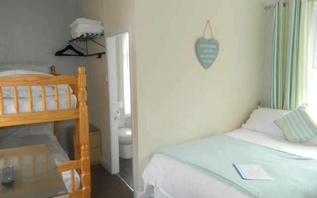 Ocean Bay Hotel