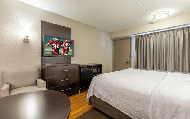 Red Roof Inn PLUS+ Nashville Airport