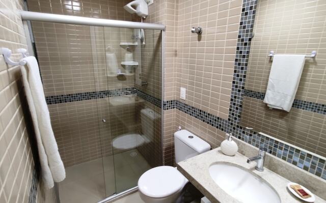 Areias do Mar | 2 Quartos, Vista Mar, Amplo com Varanda A204