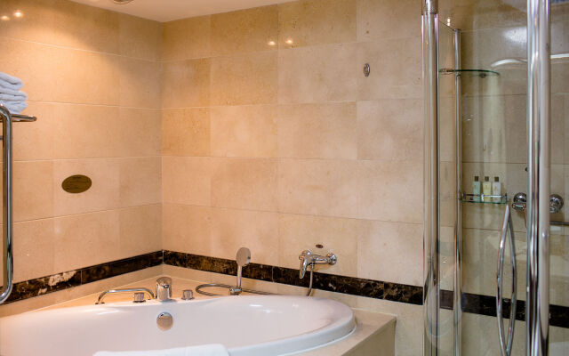 Yantai Golden Gulf Hotel