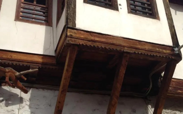 Charshiata Guest House