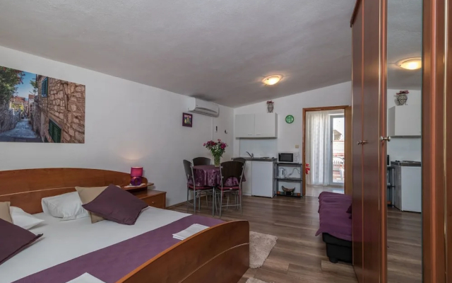 Apartments Mare Trogir