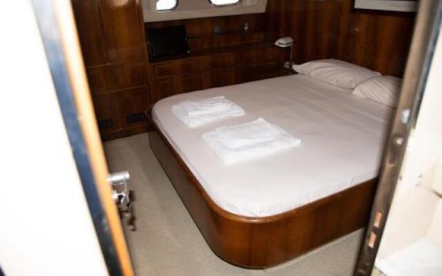 Riviera Boat Resort