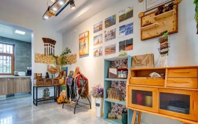 Hulun is a famous homestay