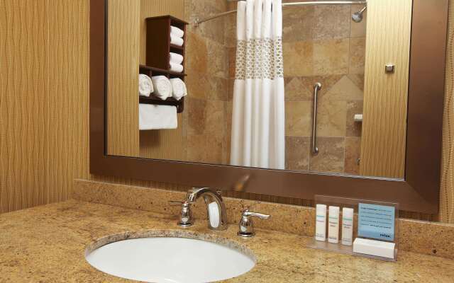 Hampton Inn & Suites by Hilton Fargo Medical Center