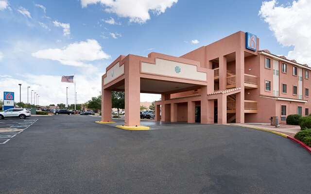 Motel 6 Page, AZ