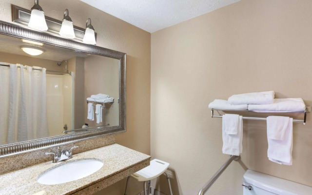 SureStay Hotel by Best Western Summersville