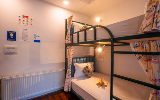 Moustache Hostel Pahalgam