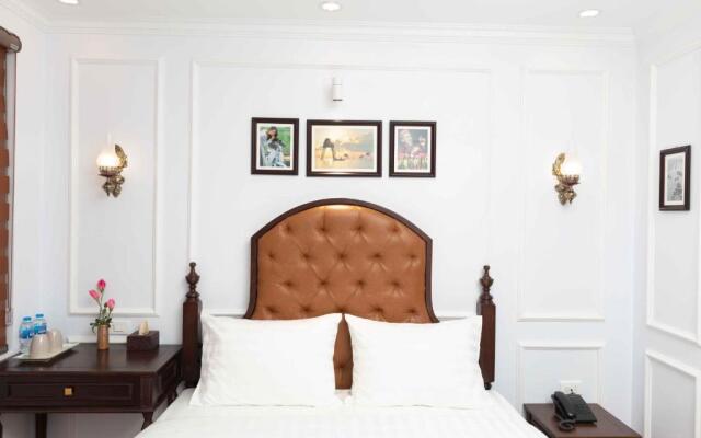 Paddy Hotel