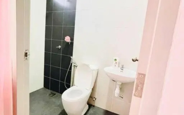 KT CITY HOMESTAY WITH 4 Bedrooms and POOL