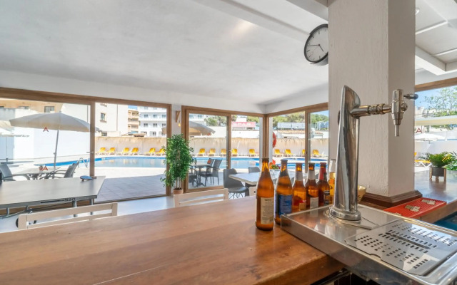 Apartaments La Perla Negra
