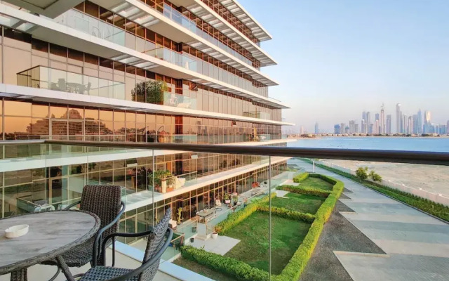 Pvt Beach The8 in Dubai