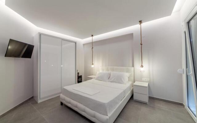 Althea Suites by Travel Pro Services- Nea Moudania Halkidiki