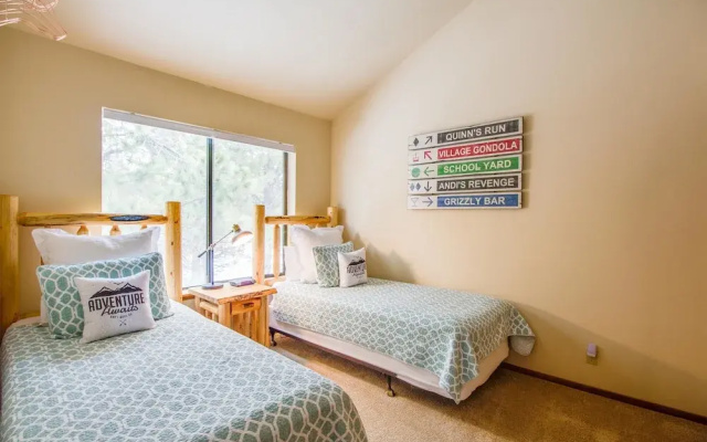 Skyline Condo 13