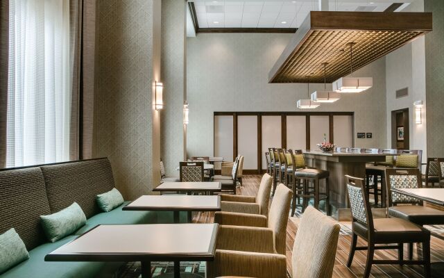 Hampton Inn & Suites Mason City