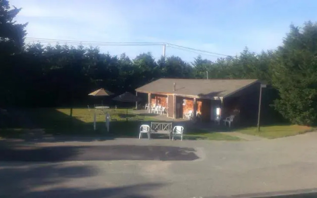 Ocean Breeze Motel