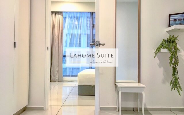 The Robertson KL By Lahome Suite