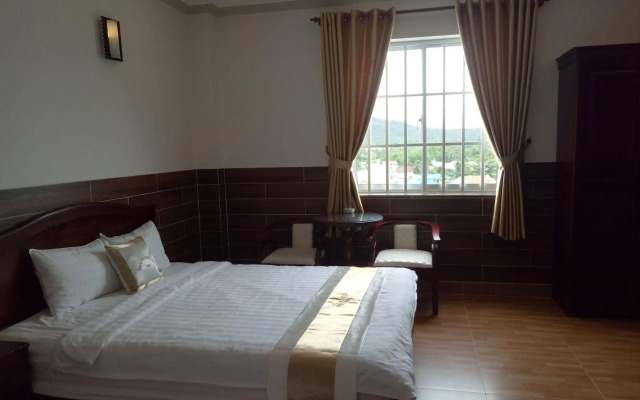 Thai Hoang Gia Hotel