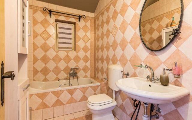 Apartments Škoda I, Škoda II