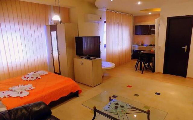 Pensiunea Red Rose Apartments