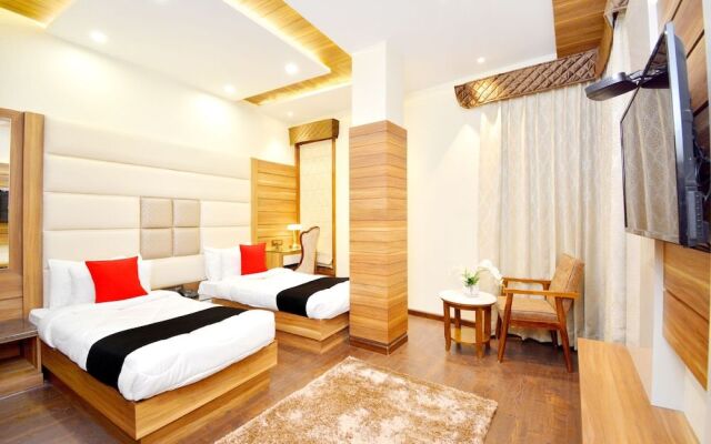 Capital O 43988 Makhan Residency
