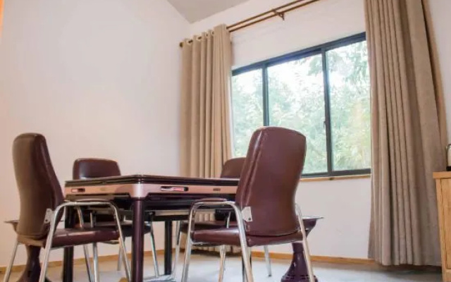 Taohuatan Xinyuan Homestay – Balcony – Xuancheng